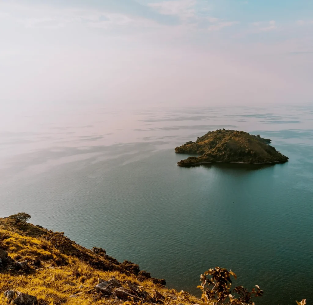 Visit lake Kivu - rwanda-nextgen-safaris
