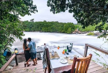 Mid-range honeymoon safari experience in Rwanda
