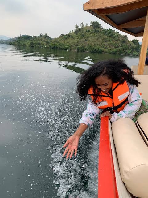 Combining Lake Kivu with additional Rwanda safari destinations