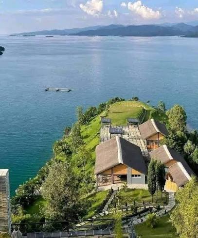 Lake Kivu Luxury Safari Rwanda