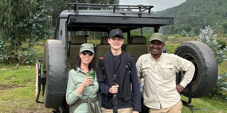 Rwanda gorilla trekking for families with teenagers aged 15 to 17