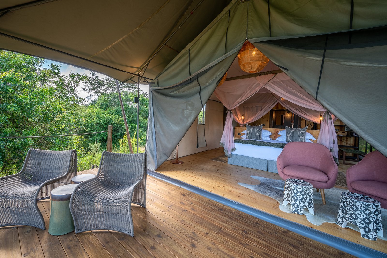 Wilderness Magashi for honeymooners in Akagera National Park Rwanda