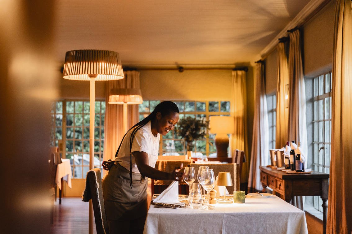 Wilderness Sabyinyo vs Virunga Lodge Family Experience